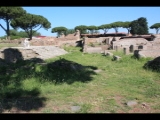 04753 ostia - regio i - insula xv - area sacra dei templi republicani (i,xv,2,3,5,6) - blick ri tempio tetrastilo.jpg